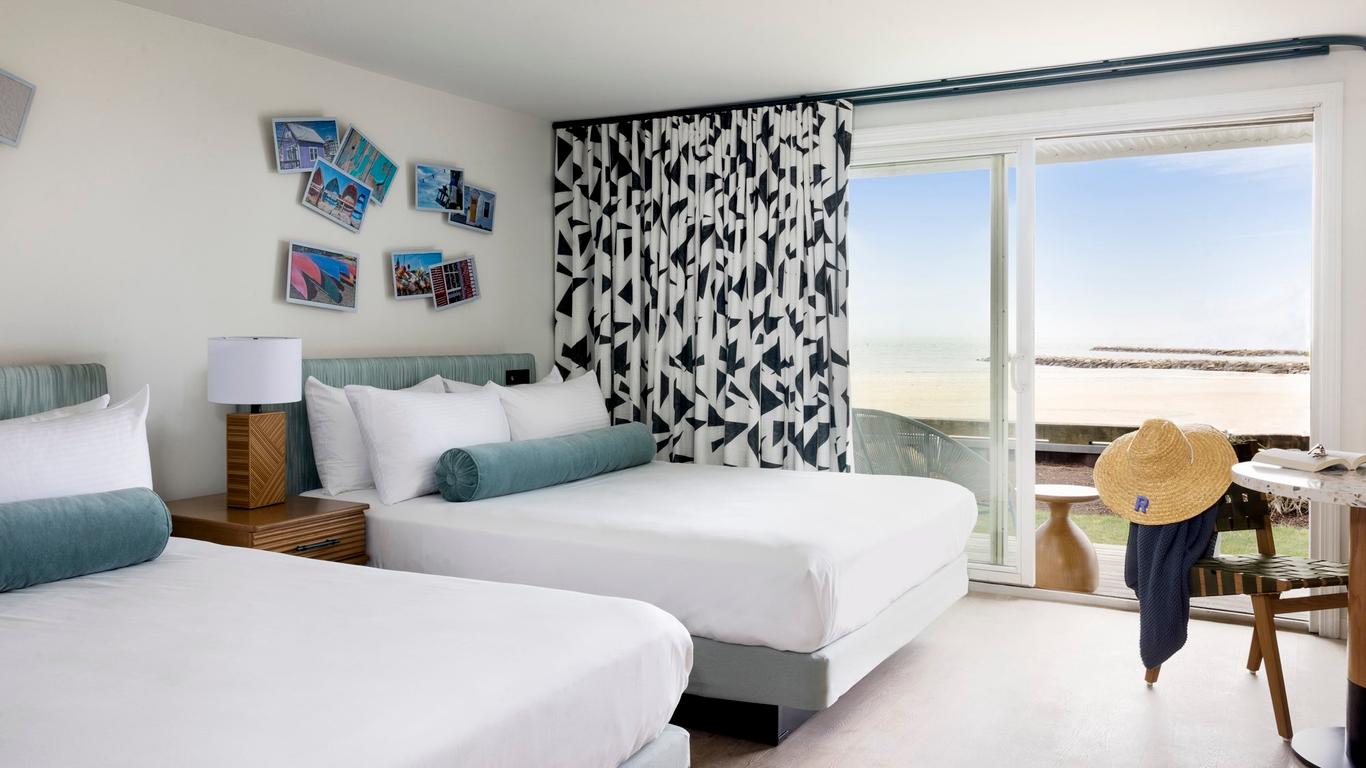 Red Jacket Beach Resort